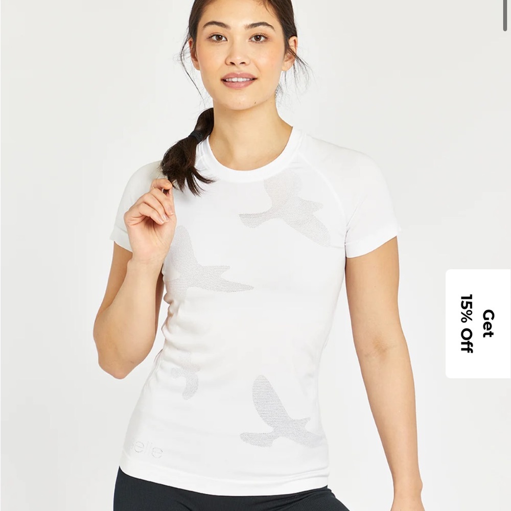 Oiselle white flyte tee, size large